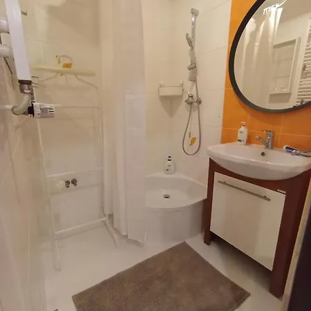 2 Bedroom - Center 850m Košice